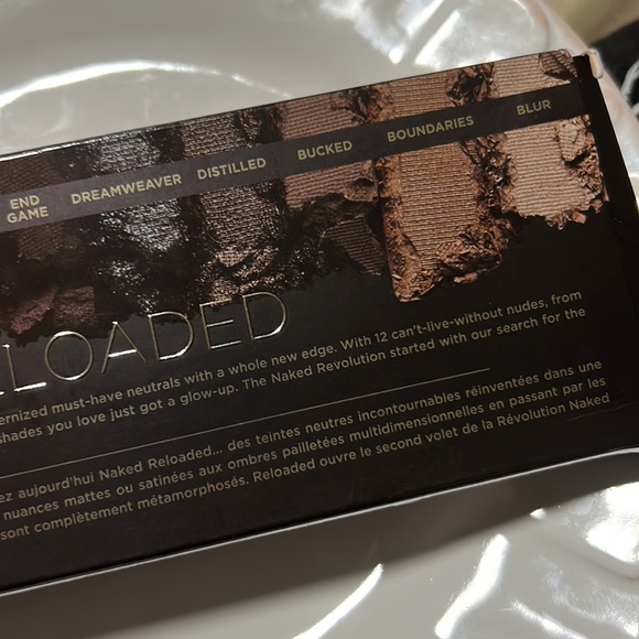🧸🍭Urban Decay Naked Reloaded Palette - Picture 12 of 12